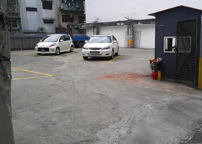 Отель Hong Thai 2*